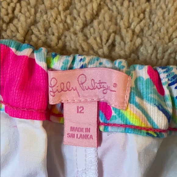 Lilly Pulitzer skirt with built in shorts! - Picture 2 of 2